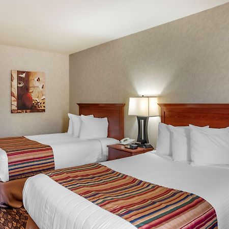 Best Western Sherwood Inn Clarksville Экстерьер фото